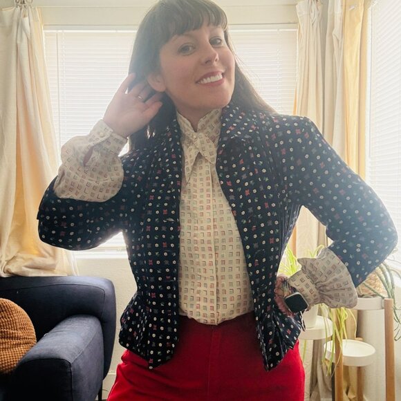 Vintage Secretary Blouse 80s Alexandria Square Printed Bow | Size S/M - Picture 6 of 12